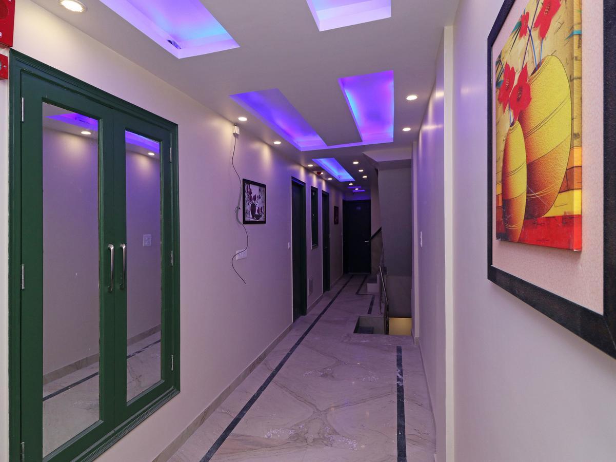 Oyo 11593 Hotel Aman Guest House New Delhi Eksteriør bilde