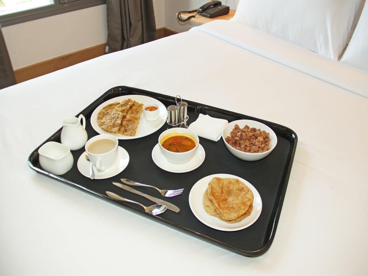 Oyo 11593 Hotel Aman Guest House New Delhi Eksteriør bilde