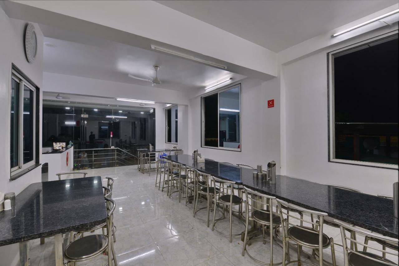 Oyo 11593 Hotel Aman Guest House New Delhi Eksteriør bilde